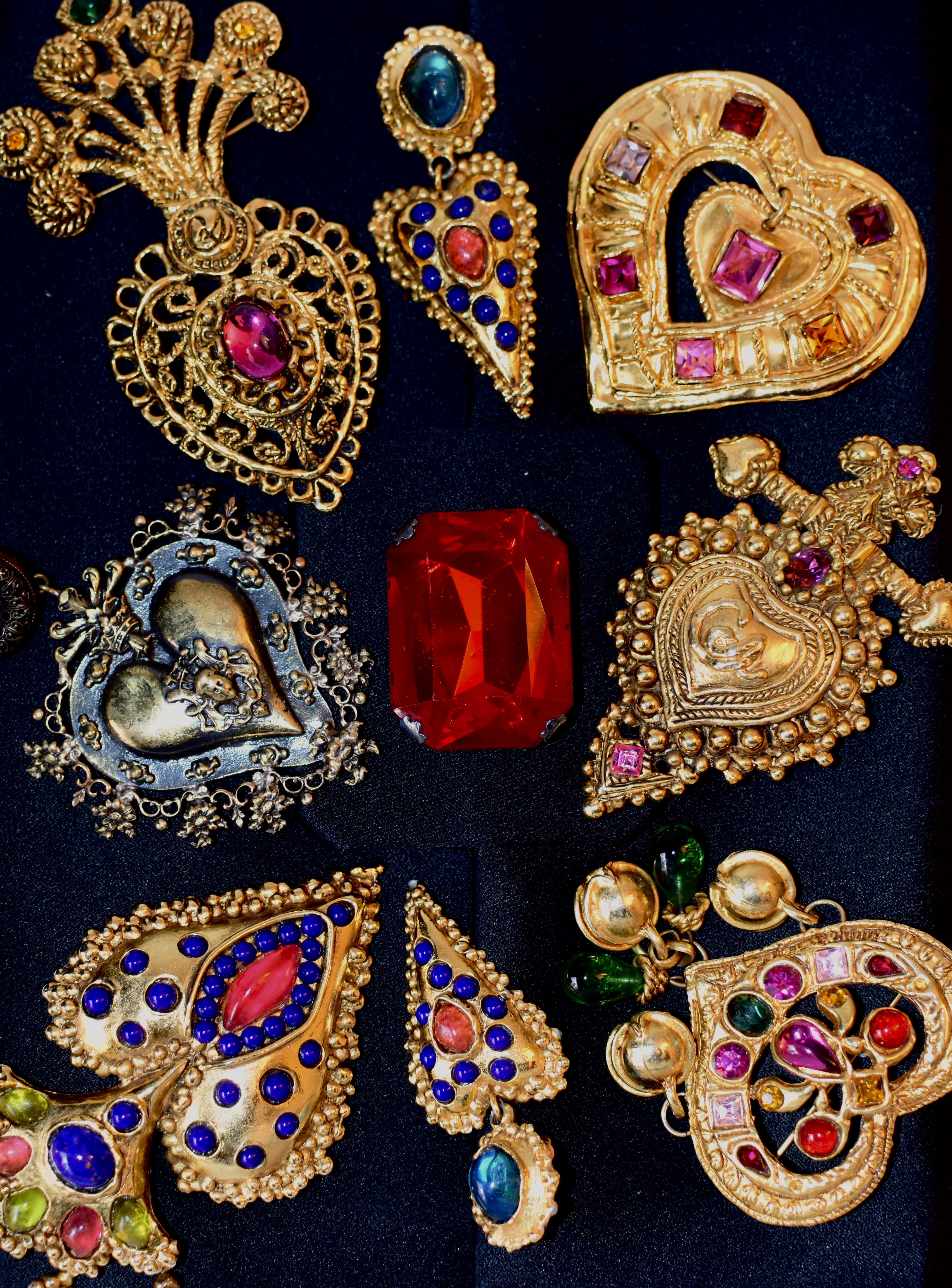A TOUS COEURS DE CHRISTIAN LACROIX